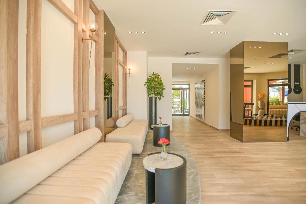 Hotel The Boutique 4*